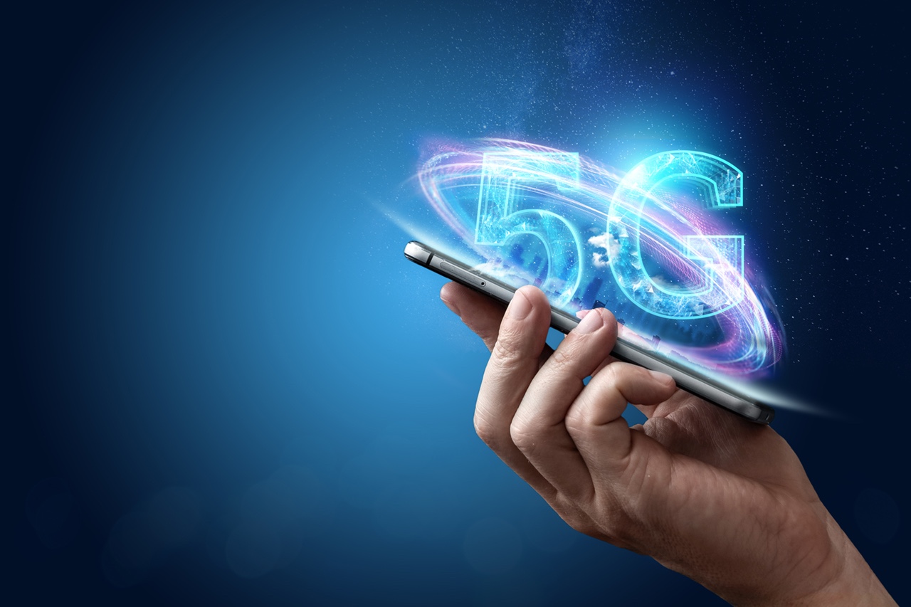 ڴ Τվٷڶйͨ5G ںӦ̬